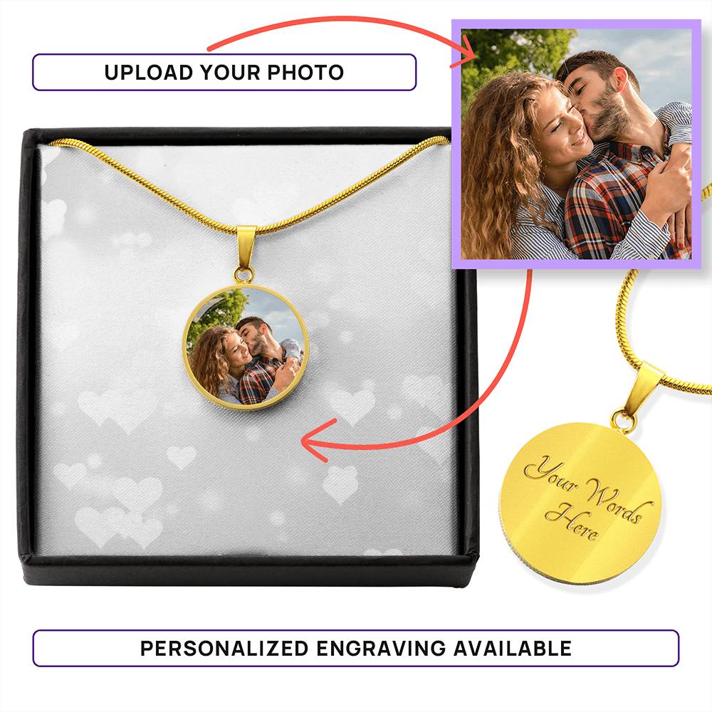 Personalized Photo Necklace - Capture Memories Forever with Our Personalized Picture Necklace - A Stunning Keepsake!